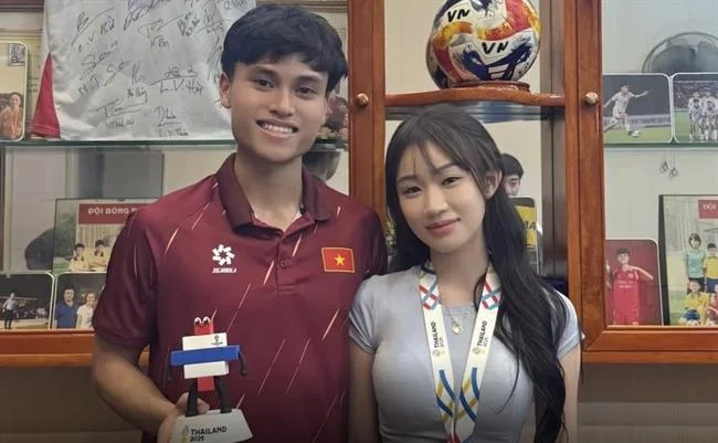 Tiện lợi và linh hoạt khi tải app f1686